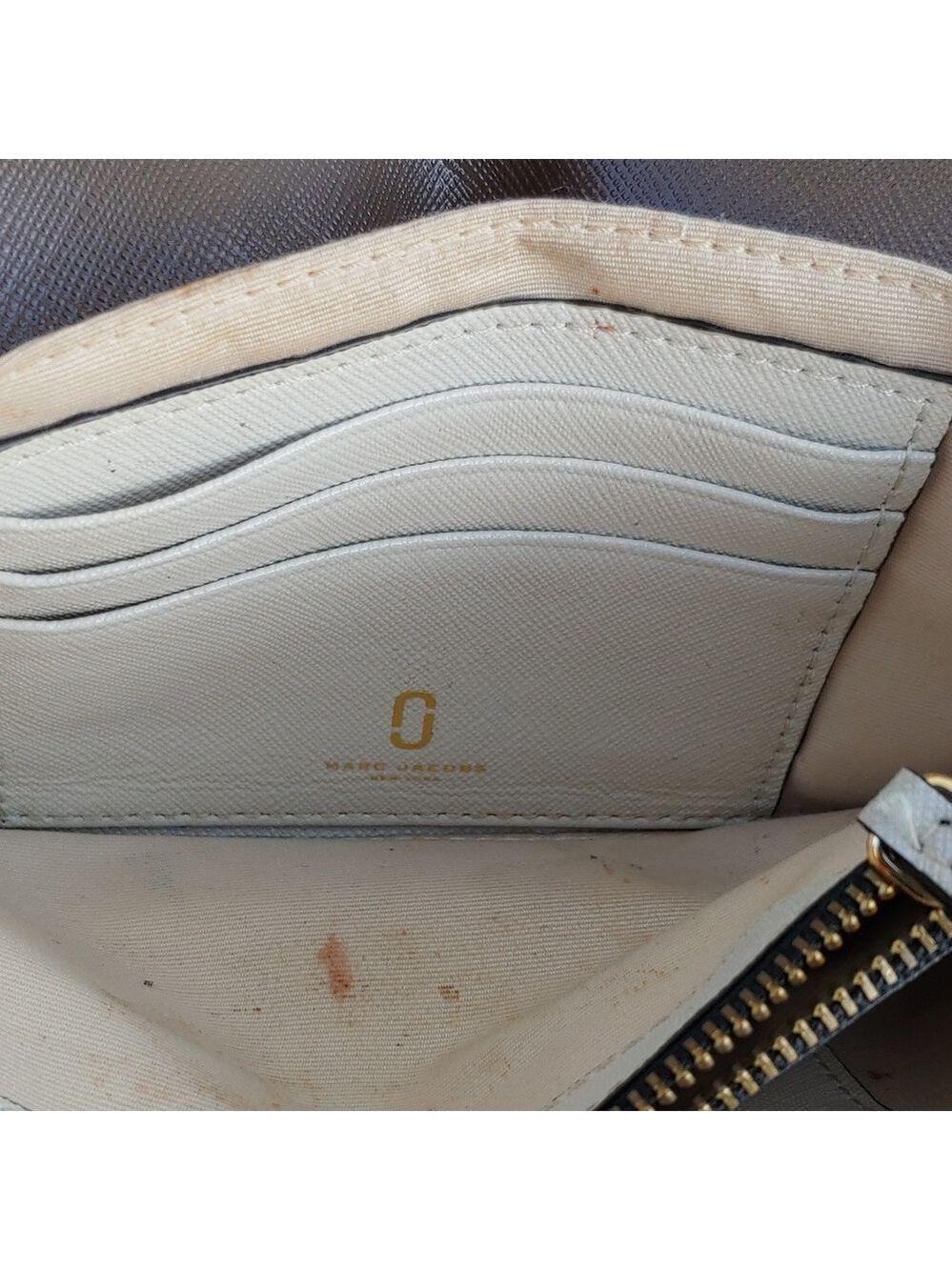 Marc Jacobs Tan and Brown Saffiano Leather Fold Clutch Wallet - Picture 13 of 17